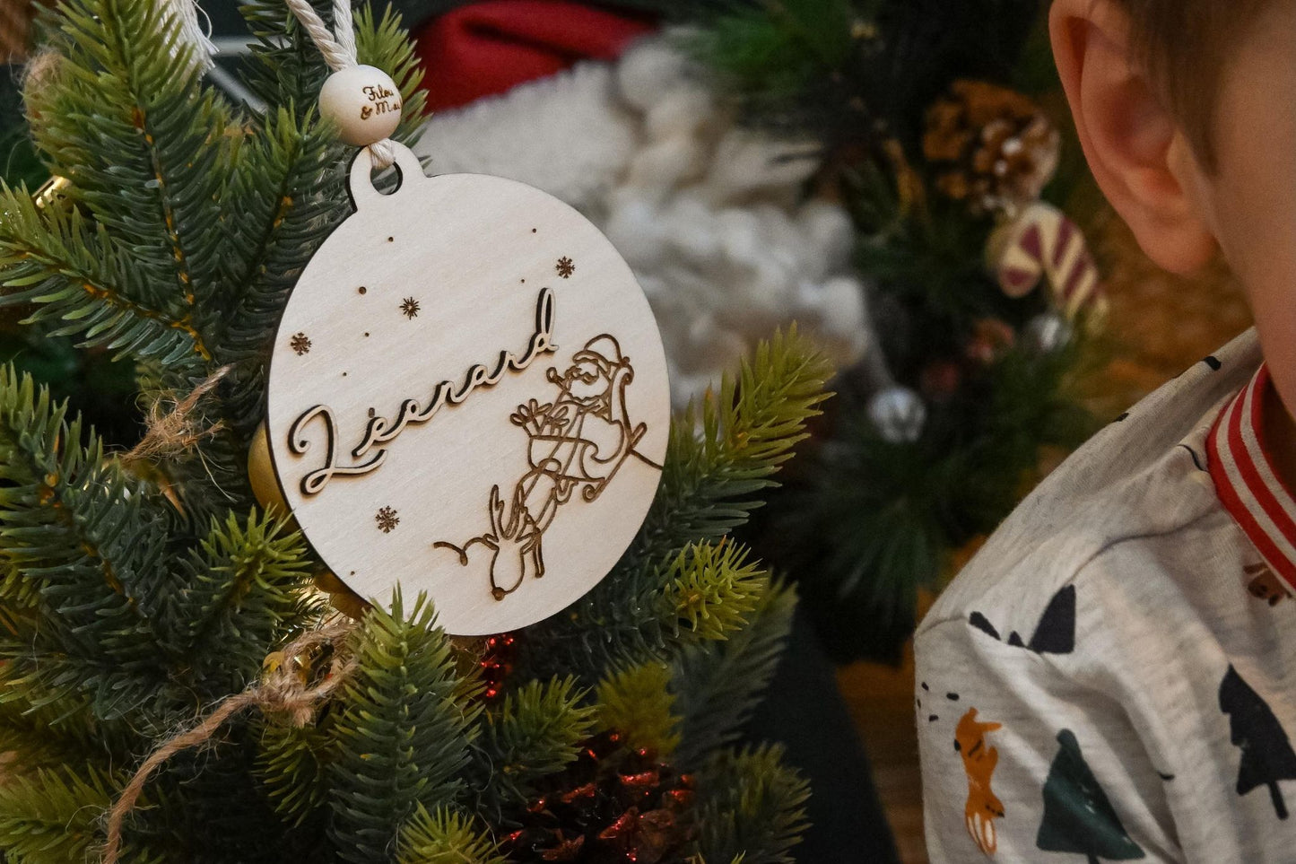 ornement de noël enfant personnalisable 2023
