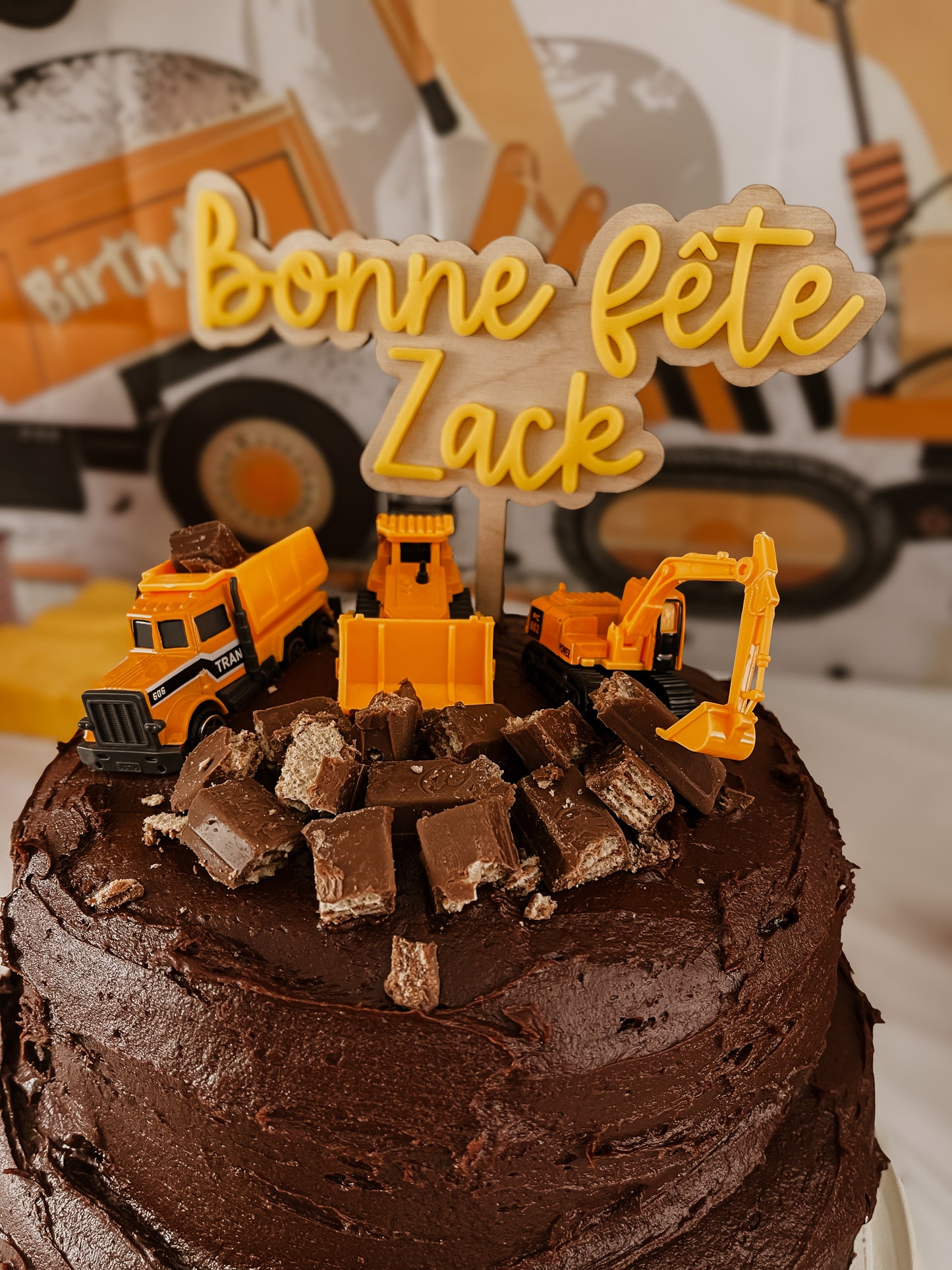 Cake topper avec acrylique « Bonne fête (prénom ) »
