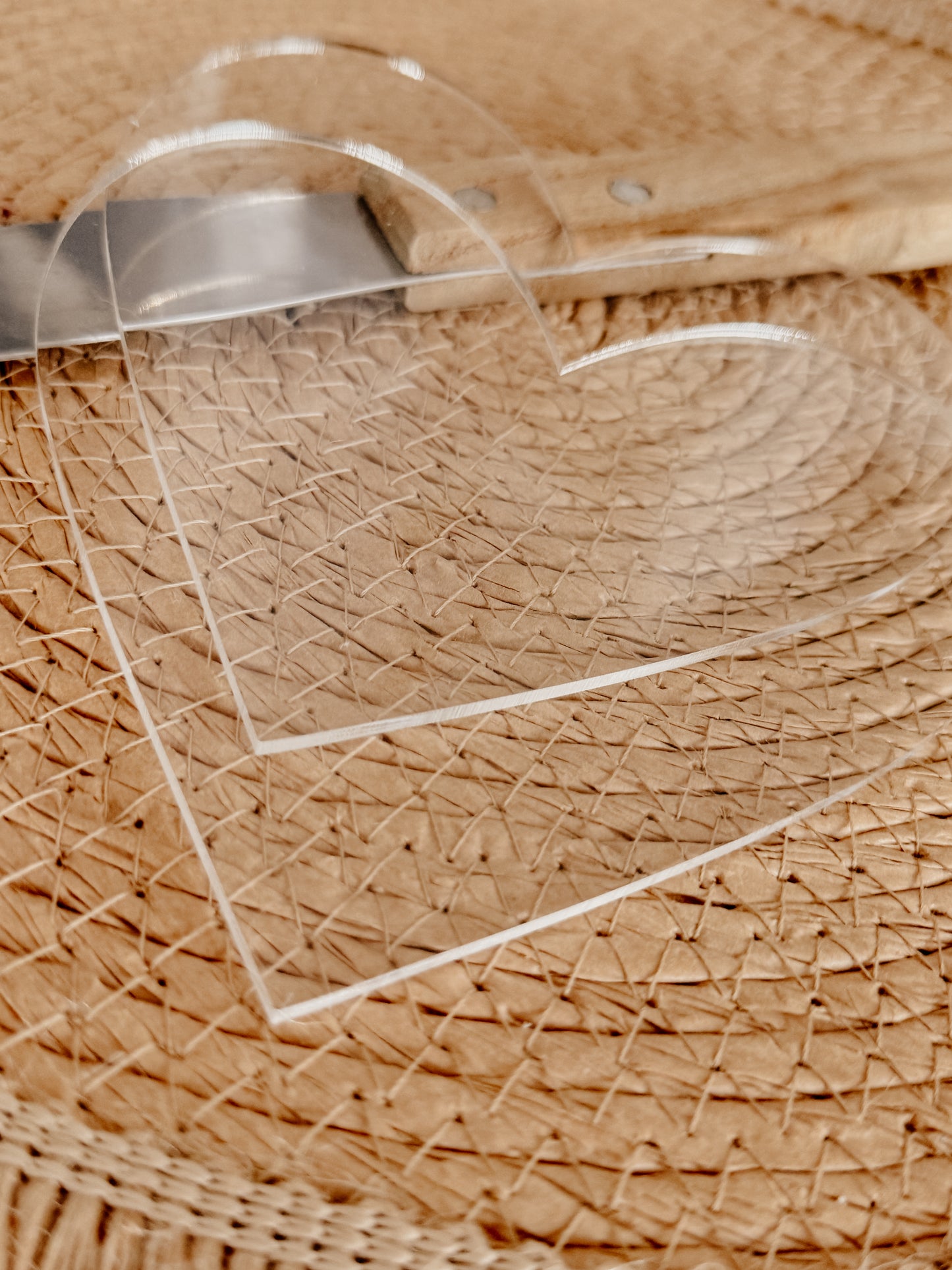 Disque d'acrylique pour la pâtisserie - coeur